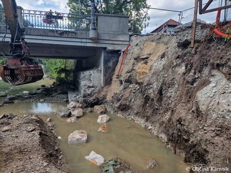 Sanacijska obnova vodotokov in hudournikov po poplavah (31)